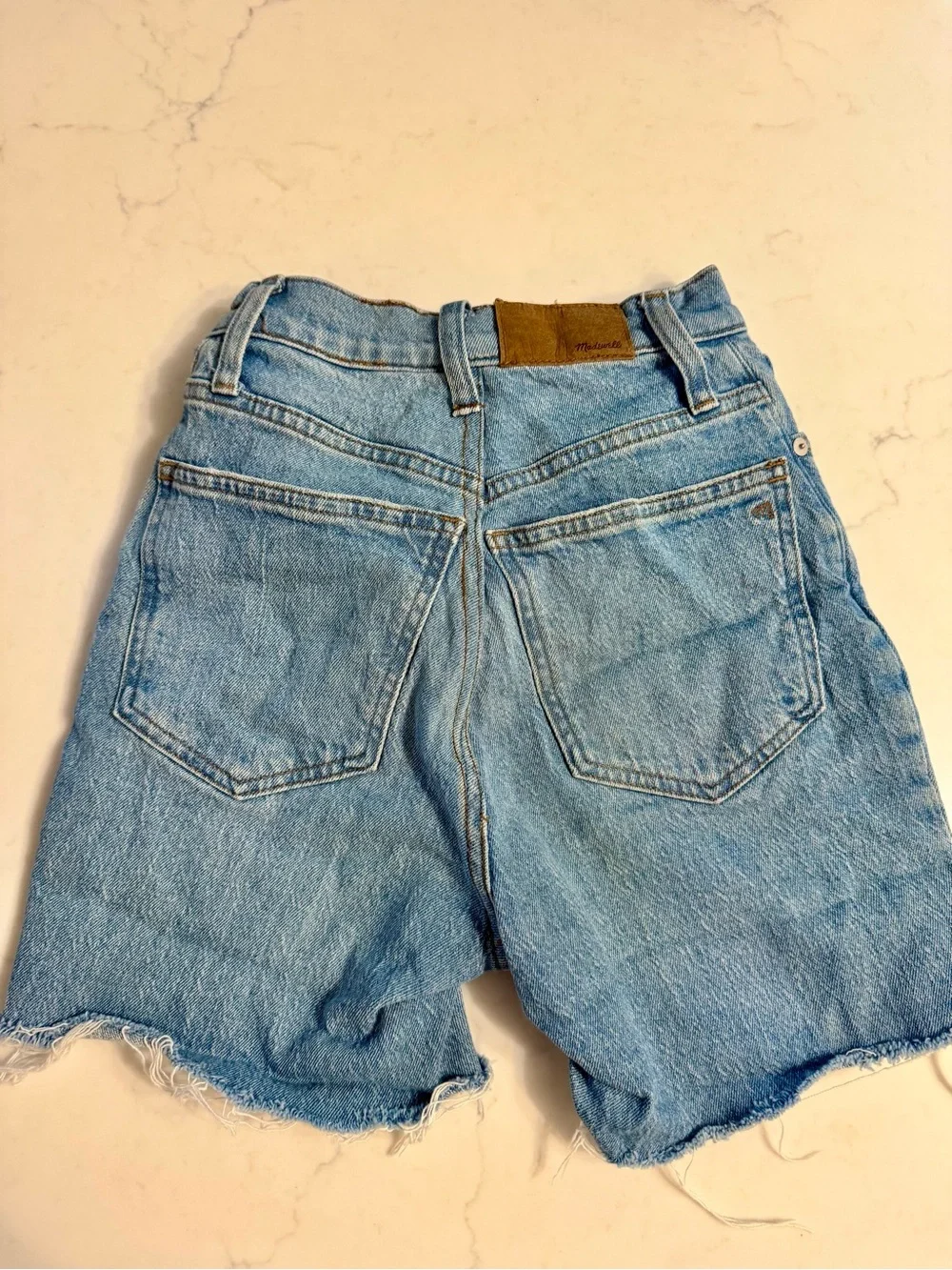 Madewell The Perfect Vintage Jean Cutoff Shorts | Size 23